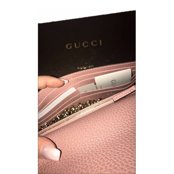 gucci betty leather chain wallet