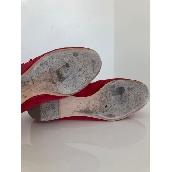 Picture of Chloe red suede flats