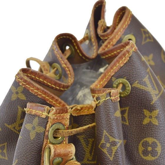 Louis Vuitton Petit Noé Trunk Handbag