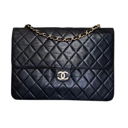 Image of Chanel medium 2.55 timeless classic flap bag