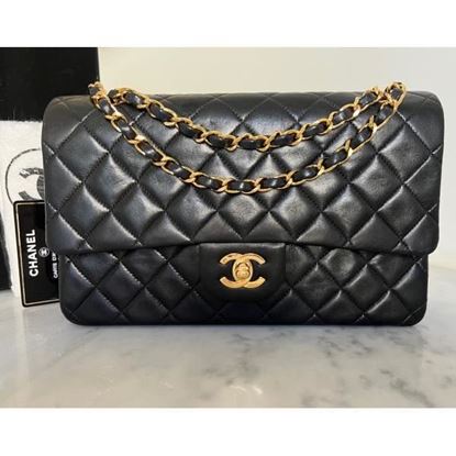 Image of Chanel medium 2.55 timeless classic double flap bag VM221034