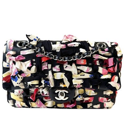 Image of LIMITED EDITION: Chanel medium silk woven leather flap bag VM221289